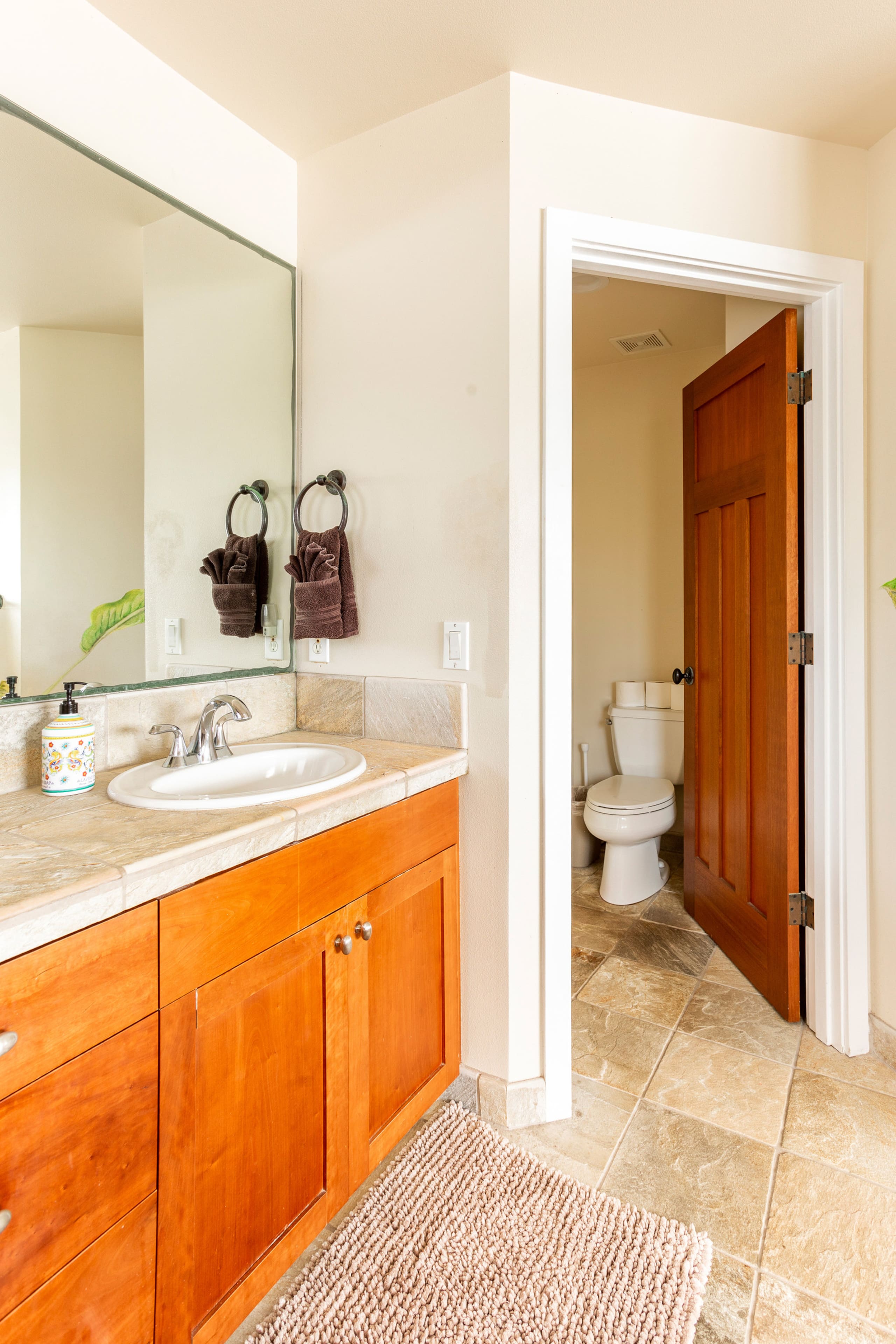 Home in Kailua-Kona · ★4.97 · 3 bedrooms · 3 beds · 3.5 baths - Image 28