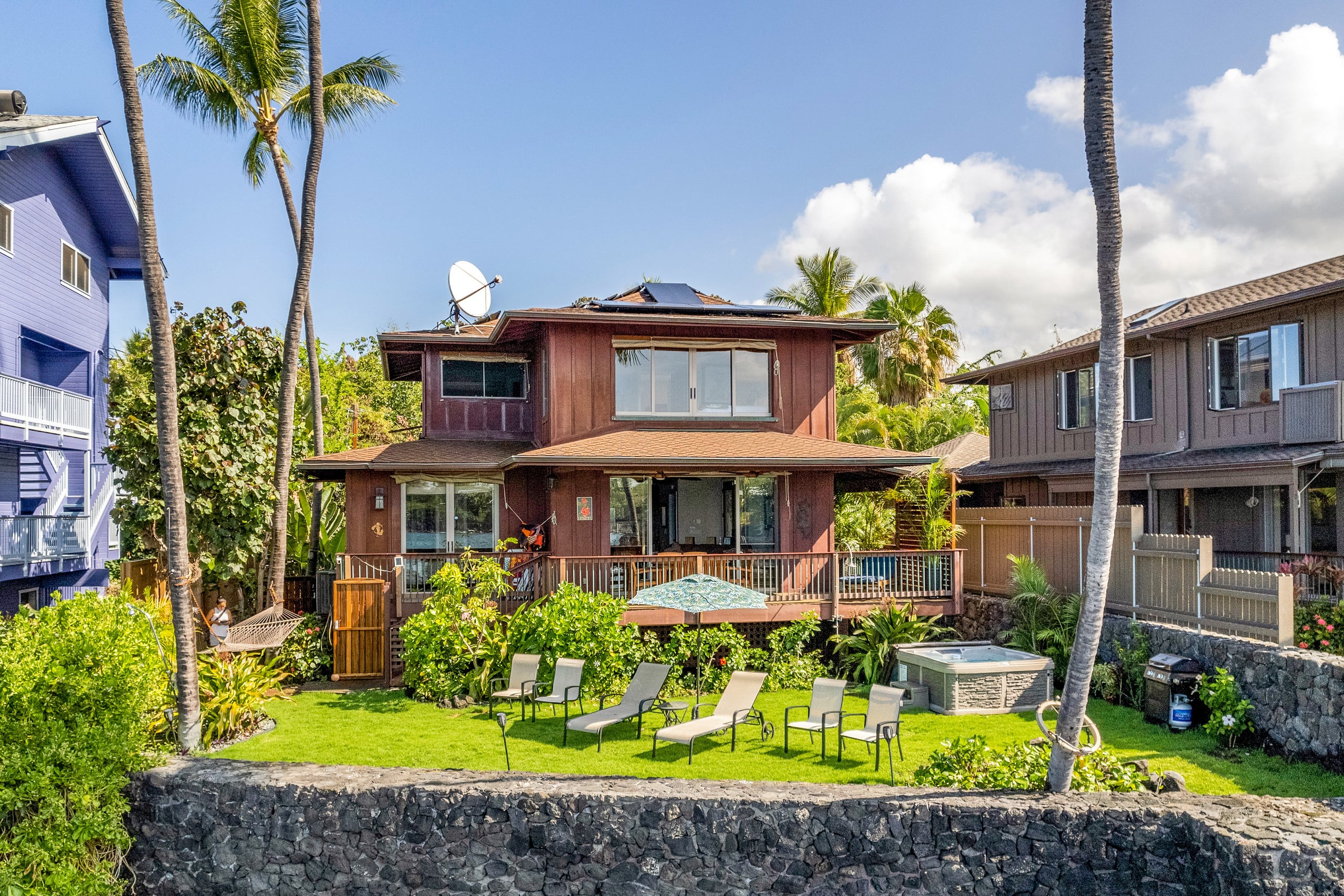 Home in Kailua-Kona · ★4.97 · 3 bedrooms · 3 beds · 3.5 baths - Image 2