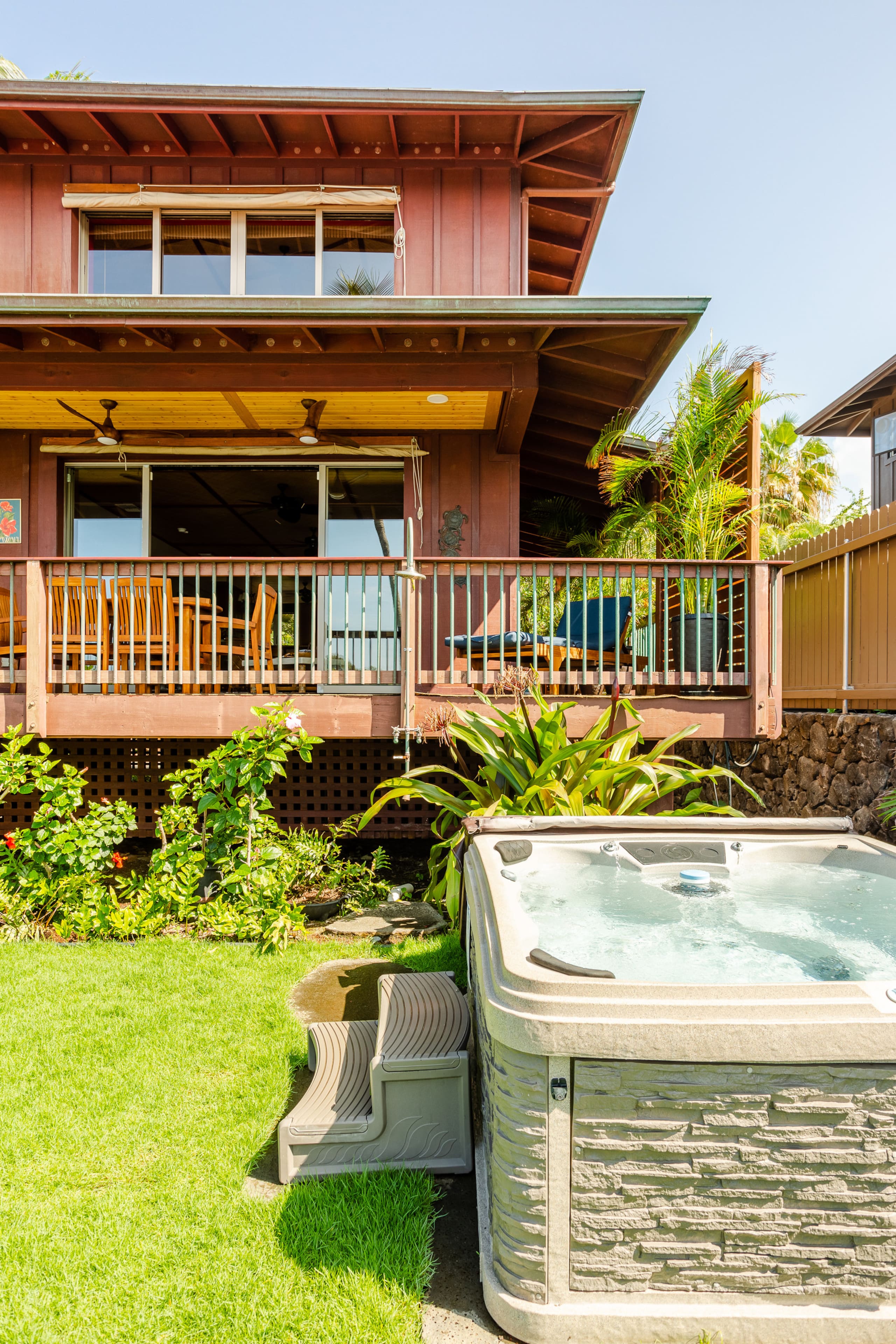 Home in Kailua-Kona · ★4.97 · 3 bedrooms · 3 beds · 3.5 baths - Image 56