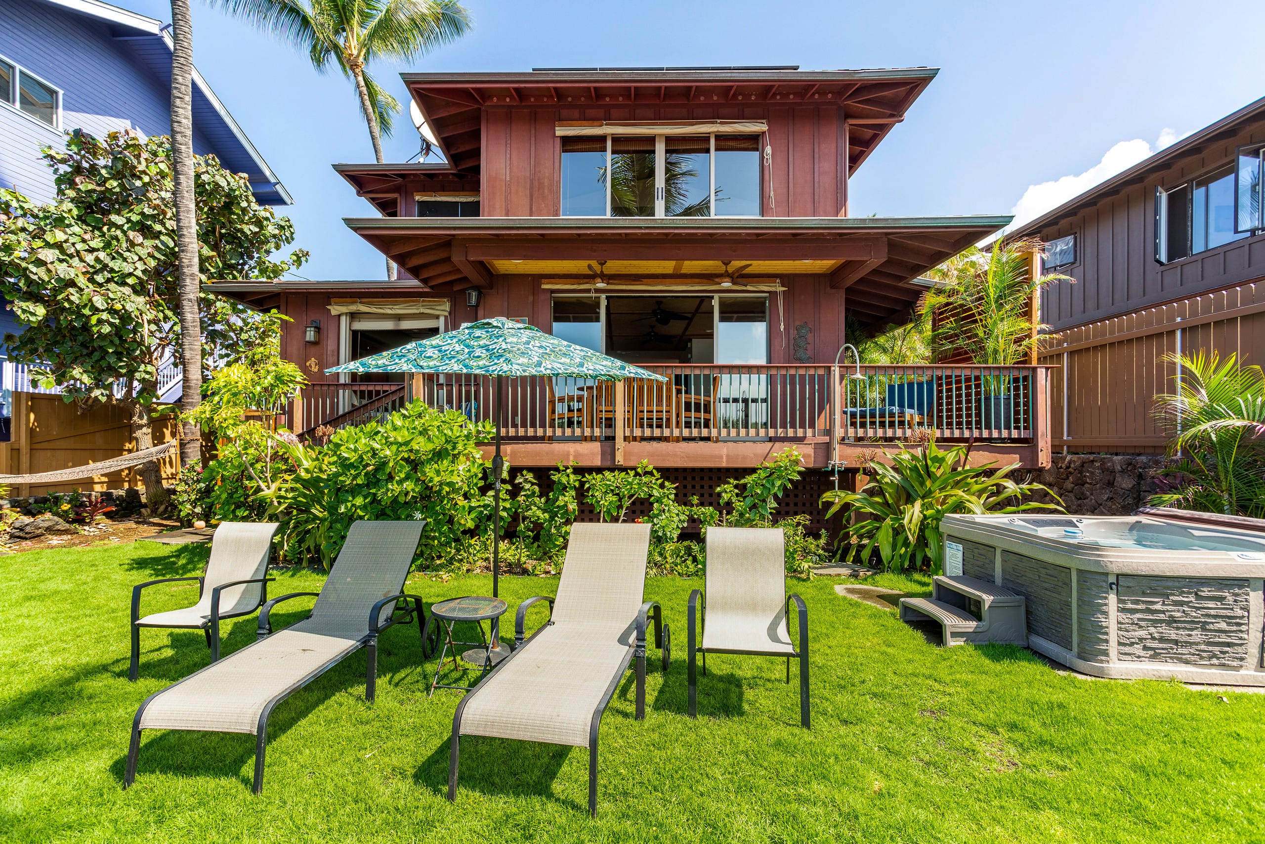 Home in Kailua-Kona · ★4.97 · 3 bedrooms · 3 beds · 3.5 baths - Image 43