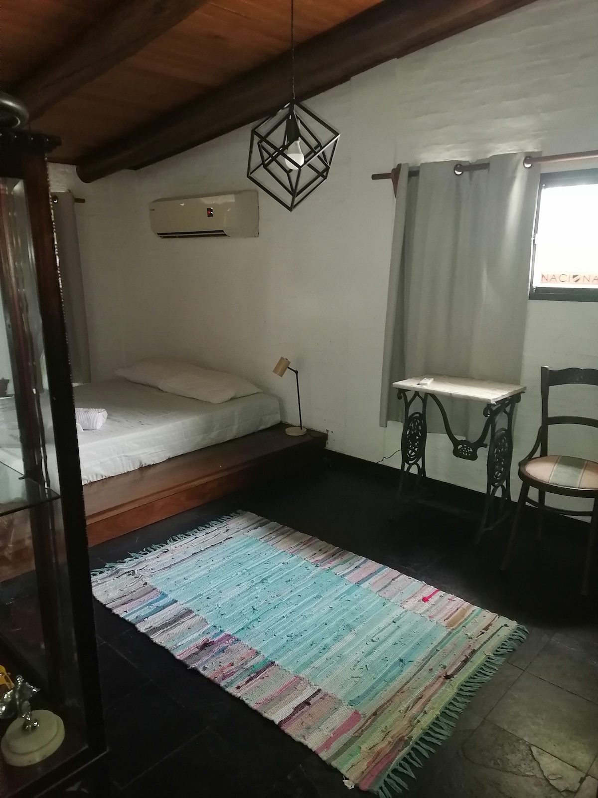 غرفة النوم رقم1