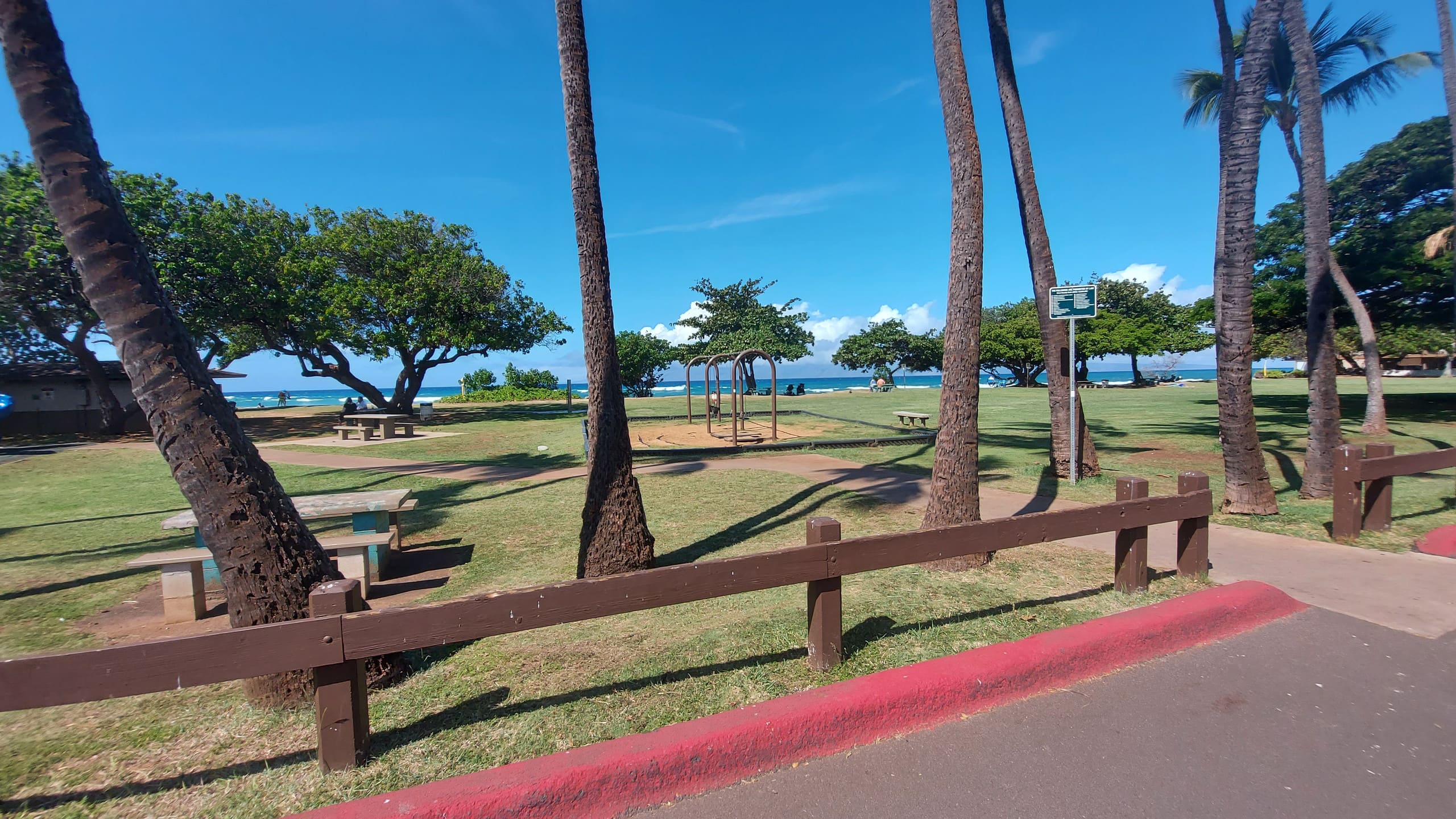 Condo in Lahaina · ★4.68 · 2 bedrooms · 2 beds · 1 bath - Image 15
