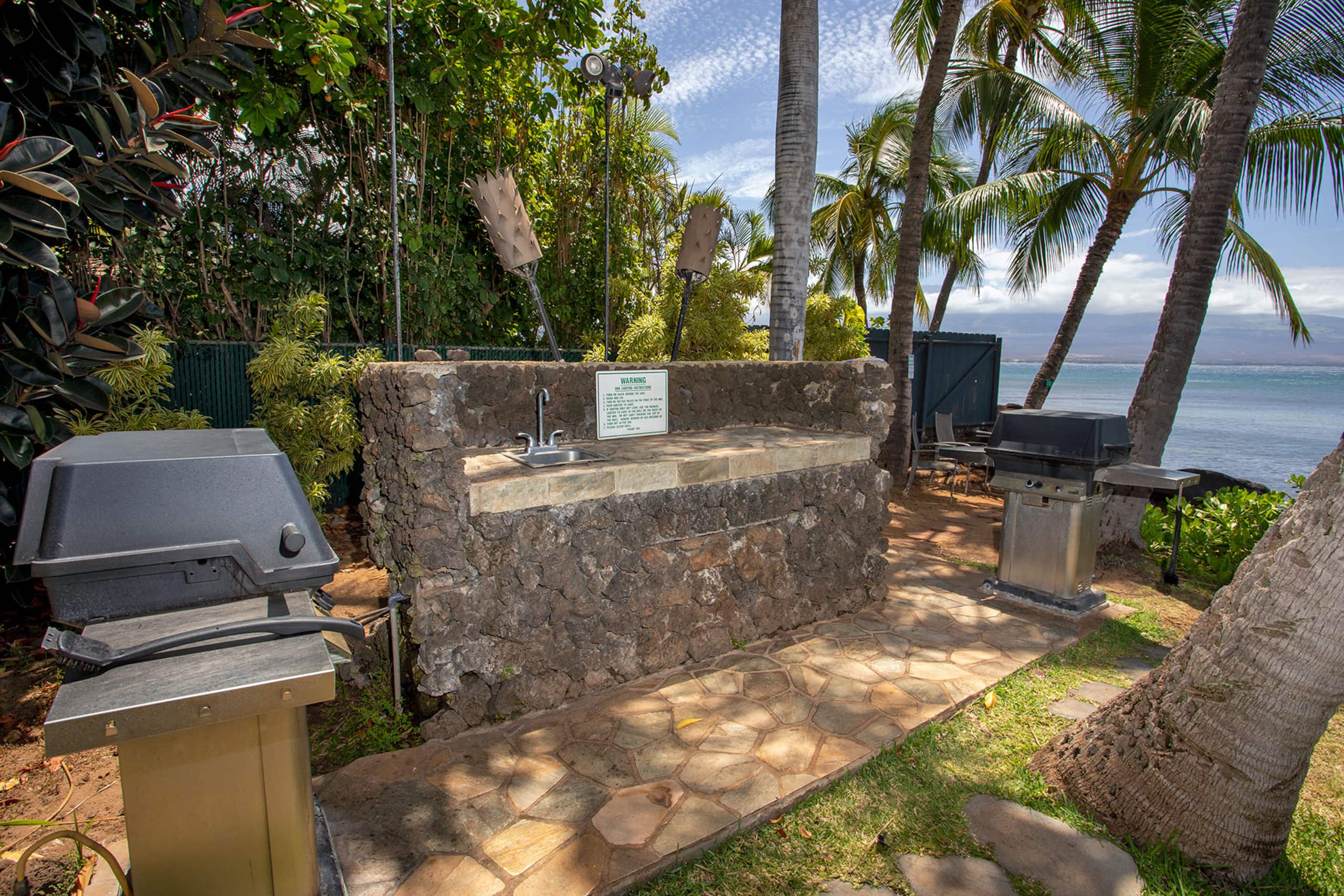 Condo in Wailuku · ★4.68 · 3 bedrooms · 3 beds · 2 baths - Image 28