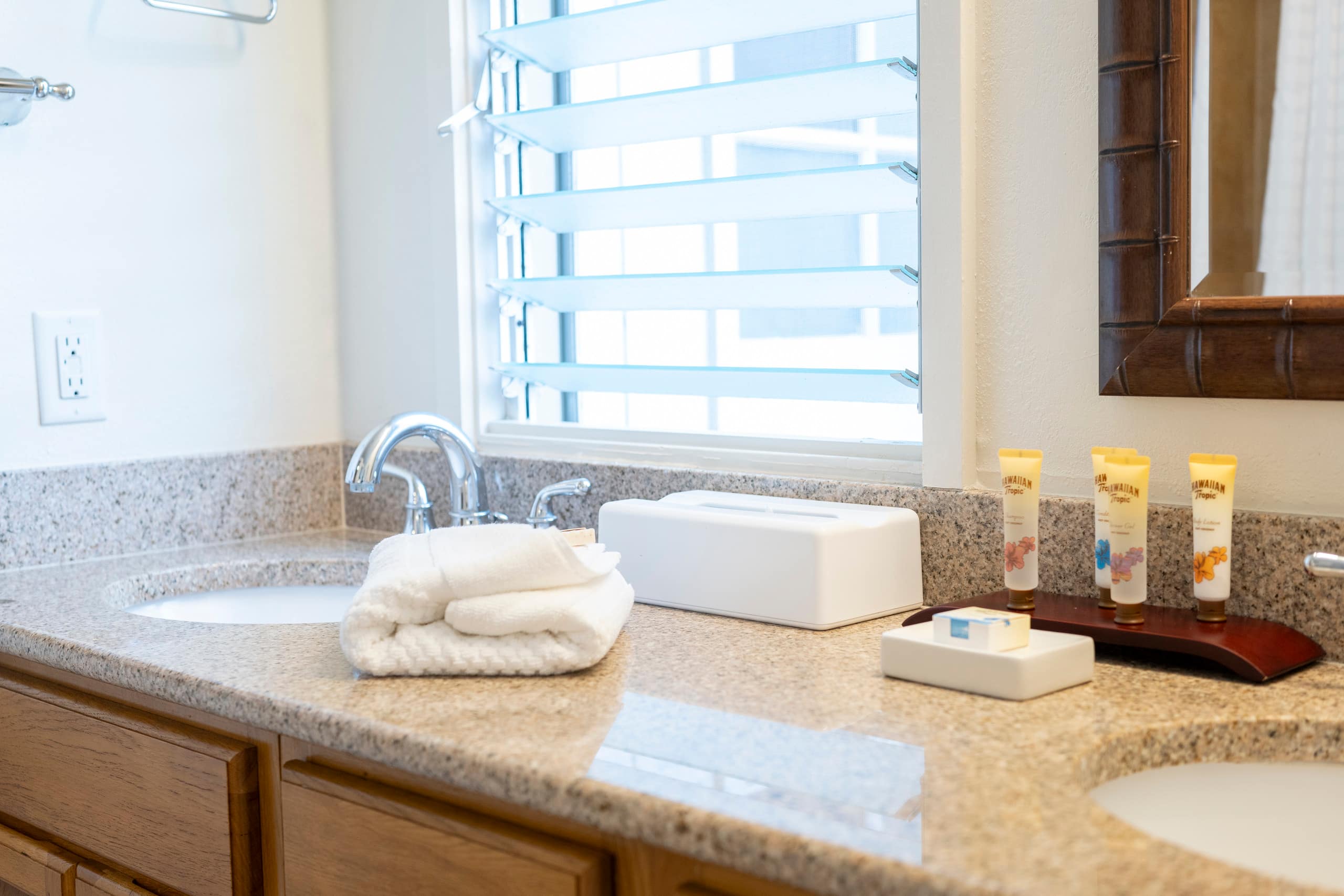 Condo in Kauai · ★4.82 · 2 bedrooms · 2 beds · 2 private baths - Image 12