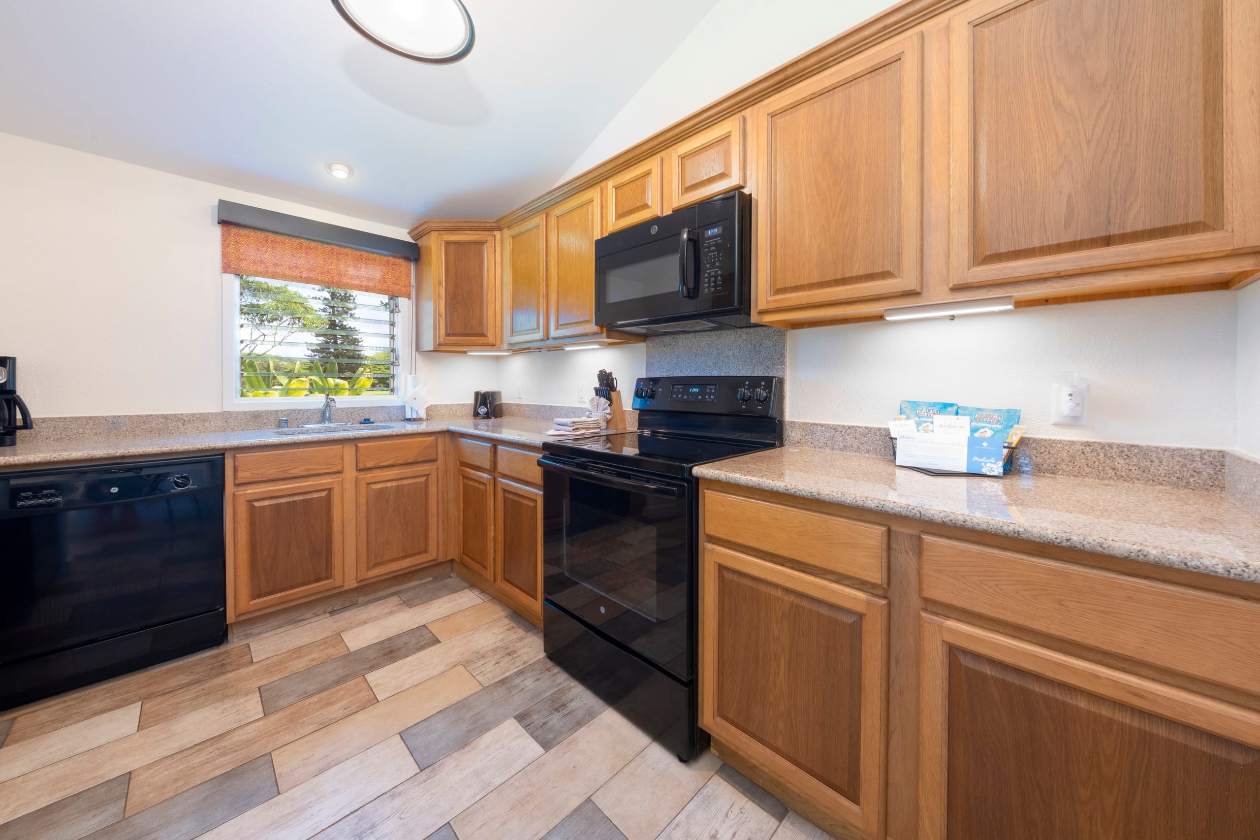 Condo in Kauai · ★4.82 · 2 bedrooms · 2 beds · 2 private baths - Image 18