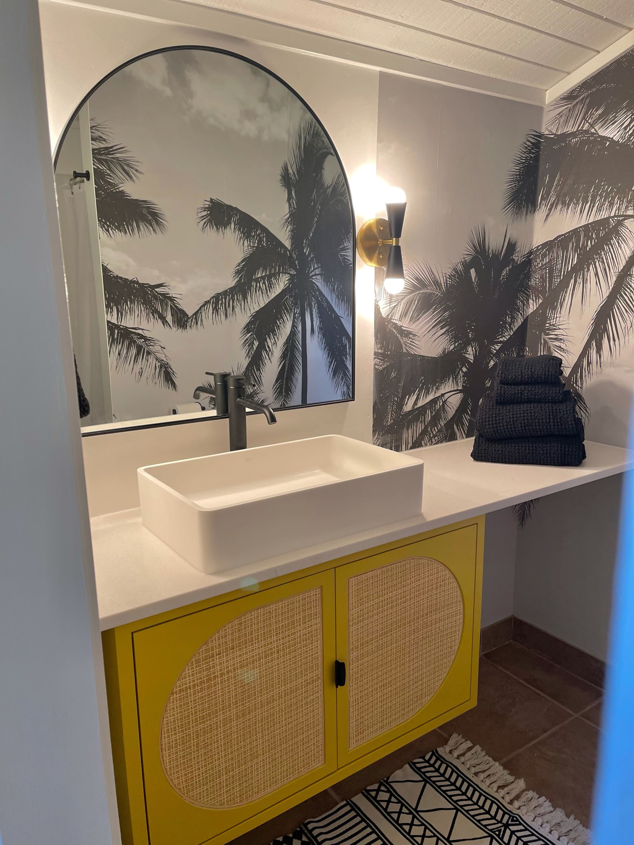 Condo in Kahuku · ★4.89 · Studio · 1 bed · 1 private bath - Image 25