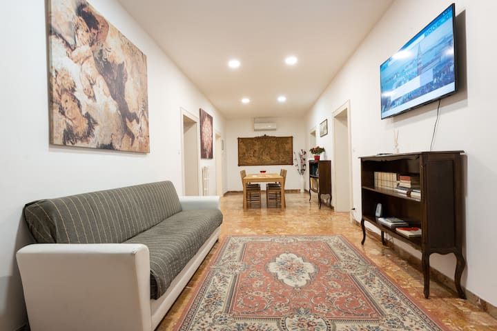 Ca’ del Mercato by Sarlux