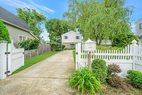 Baldwin Upscale House,