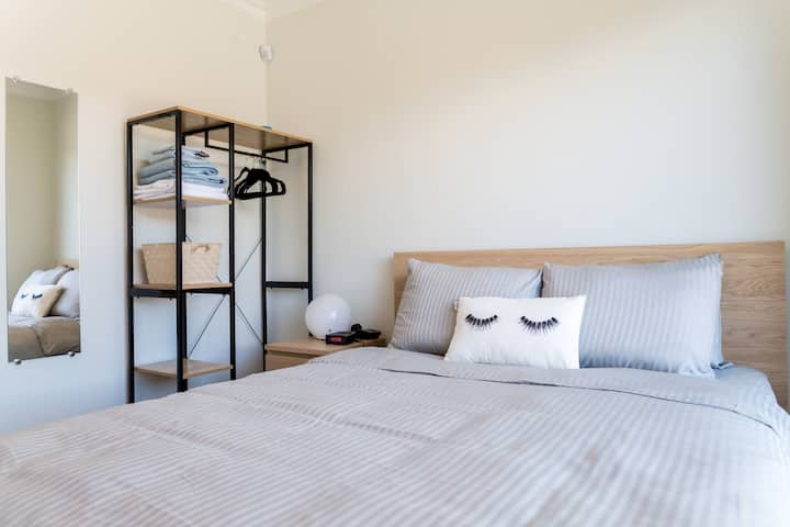 4 bedrooms villa- each one with storage space, place to put your suitcases and more..