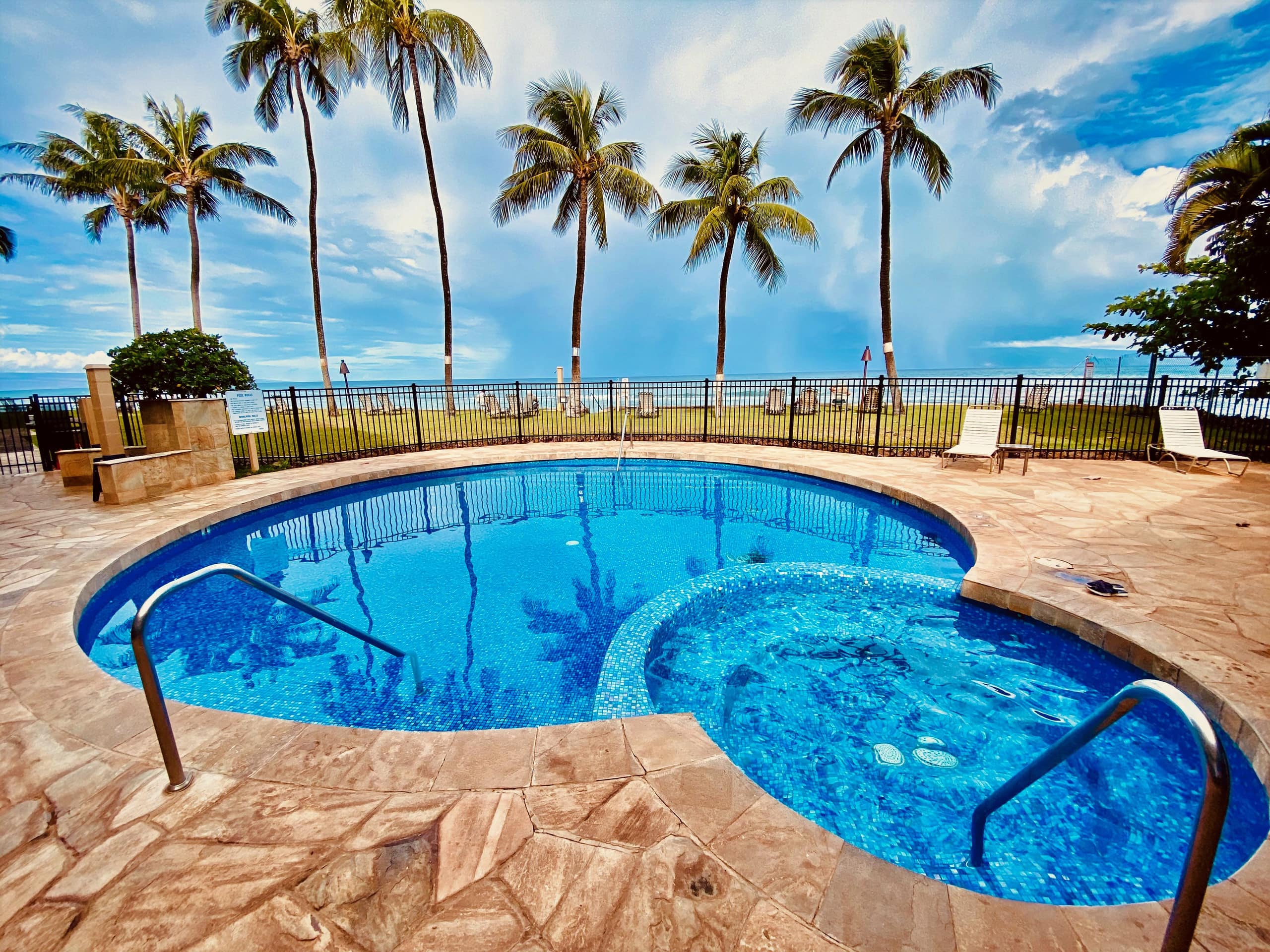Condo in Lahaina · ★4.98 · 1 bedroom · 1 bed · 1 bath - Image 5