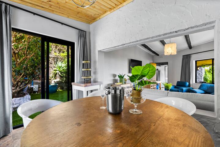 Zuri’s Cottage | Chic Private Space w Pool & Views gallery image 5