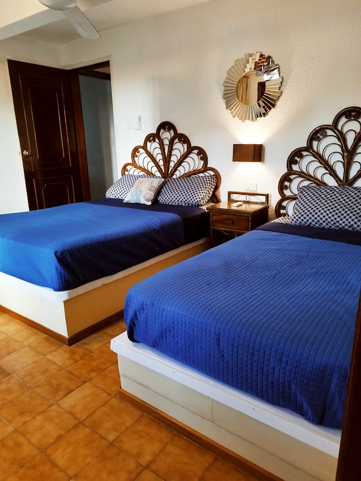 Спална соба 2 на приземје.