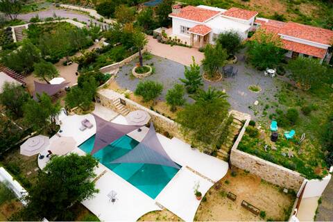 Casa Flora in Valle de Guadalupe, complete villa.