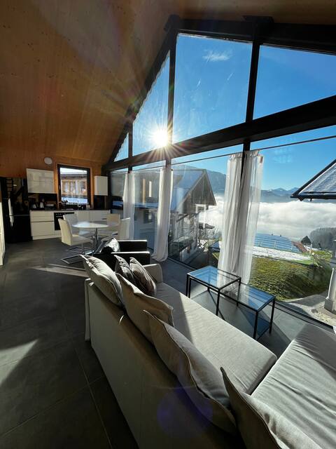 Chalet with Lakeview