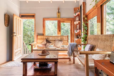 My Parents' House in the Balnearios and Grutas area