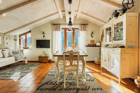 La Mansarda holiday home Apt  PNGranParadiso