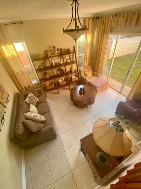 Beautiful Miramar Home!