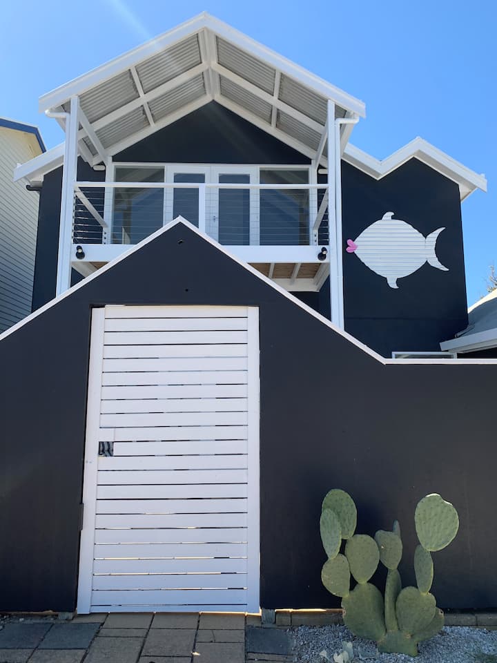 Fisherman's Villa Houses for Rent in Robe, South Australia, Australia
