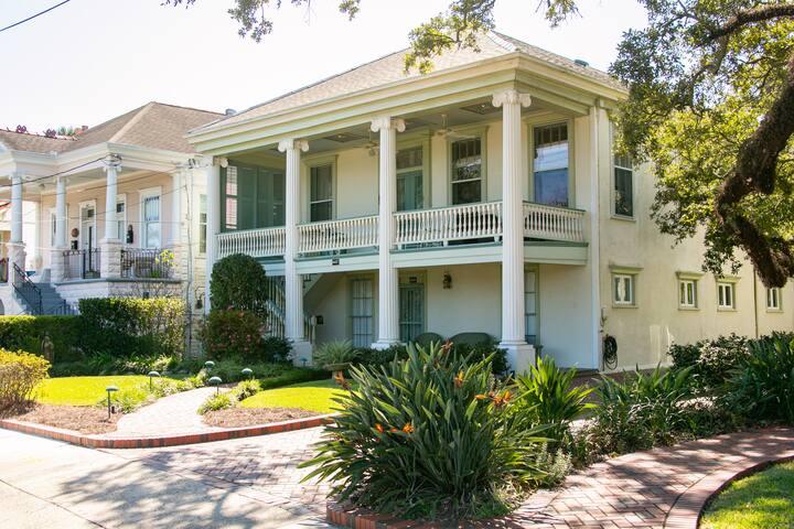 Bayou Bleu – Close to City Park & Street Car gallery image 3