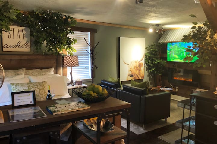 The Little Tree House at Country Club of Orlando