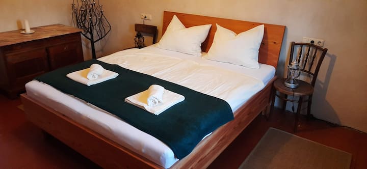 Schlafzimmer 2
