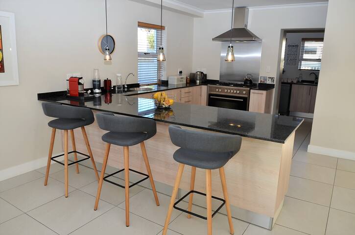 Coastal Chic – Kommetjie Cape Town gallery image 4