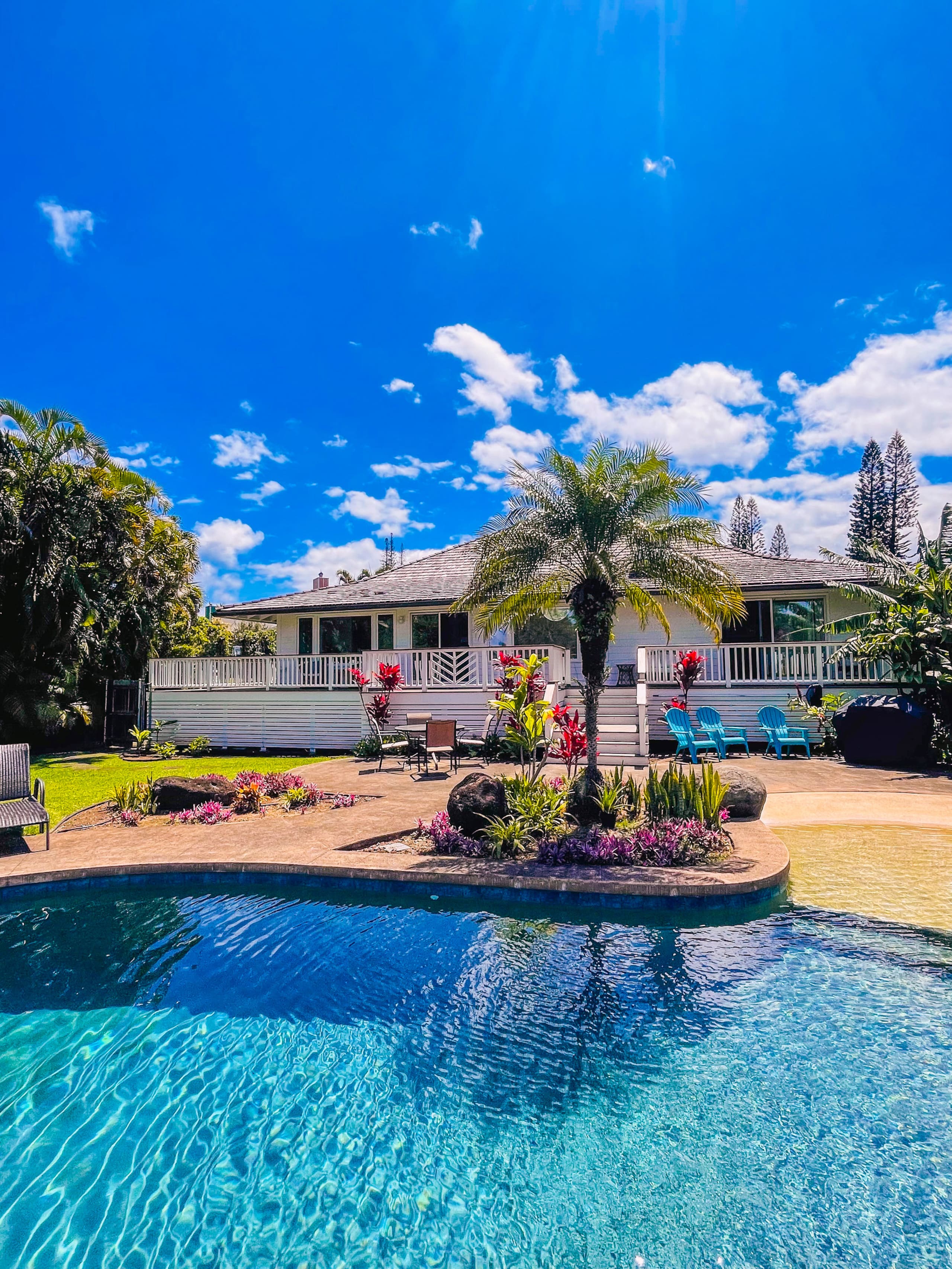 Home in Haiku-Pauwela · ★4.88 · 3 bedrooms · 4 beds · 2 baths - Main photo