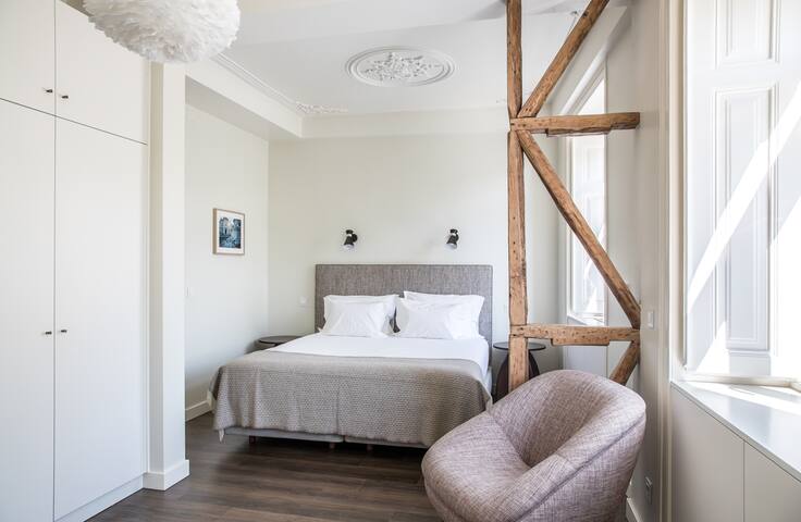 Deluxe 2 Bedrooms Apartment Chafariz- 6 pax-108sqm