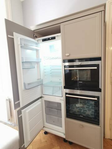 5 Rooms | 220m² | City Center | huge gallery image 5