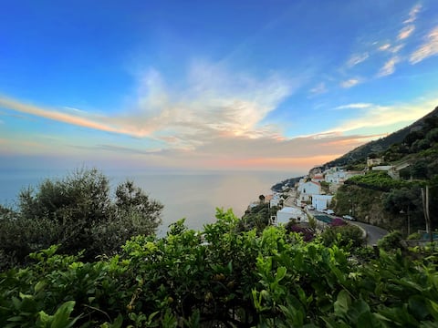 The parfect romantic spot on the Amalfi Coast!