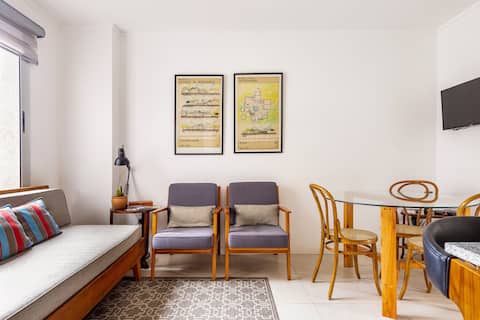 Top Airbnb: PB1 Beautiful and Modern apartment with Garage & Garden en Godoy Cruz
