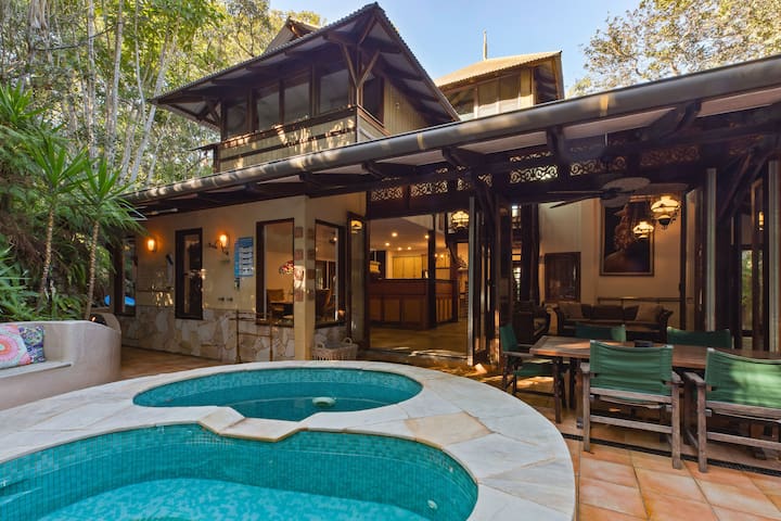 The Grand Bali Villa