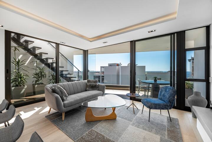 The Solis Penthouse – Private roof deck with pool gallery image 5