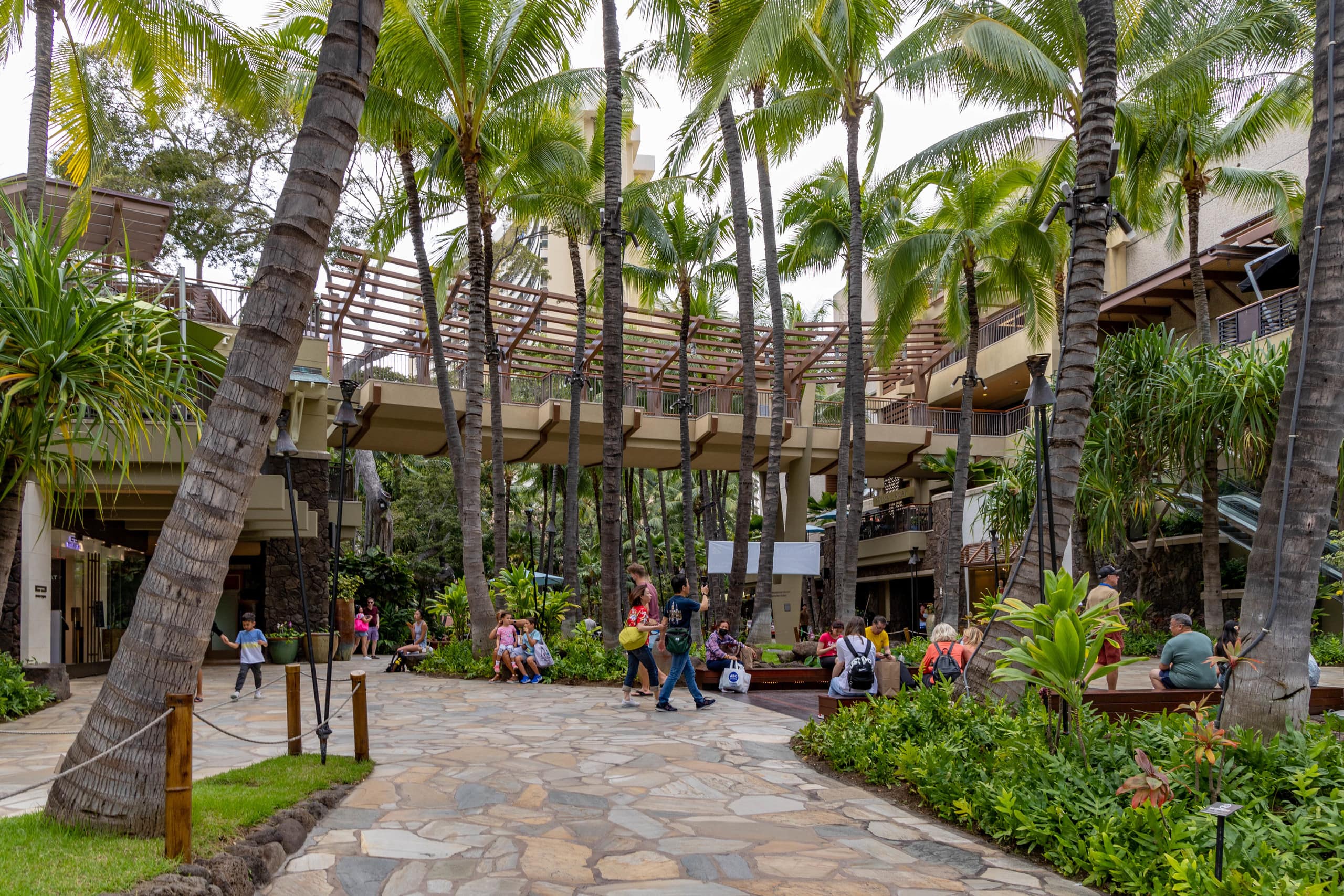 Condo in Honolulu · ★4.89 · 1 bedroom · 1 bed · 1 bath - Image 41
