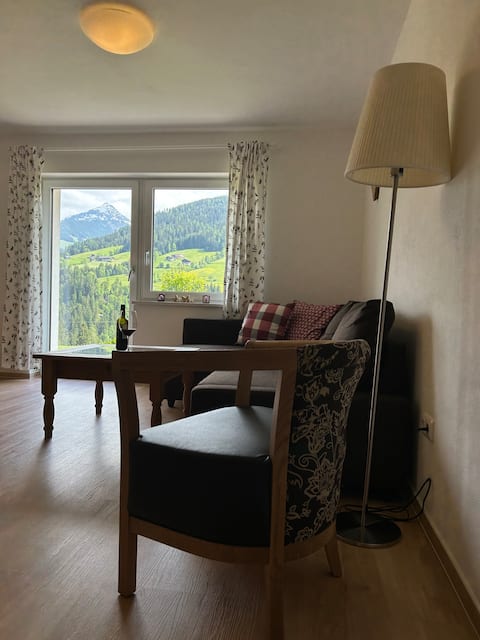 Top performing Airbnb: Alpbach: Butterfly 1, great view, garden in Alpbach