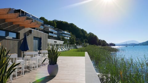 Luxurious apartment on the south shore of Lake Wörthersee