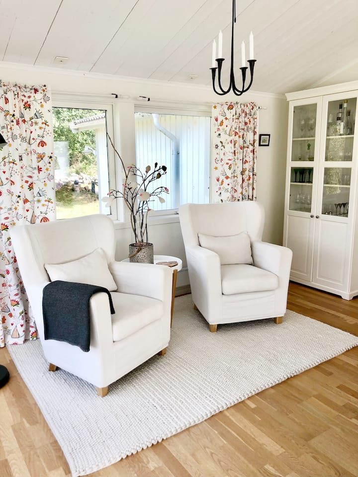 Swedish charm with a touch of luxury Houses for Rent in Löttorp