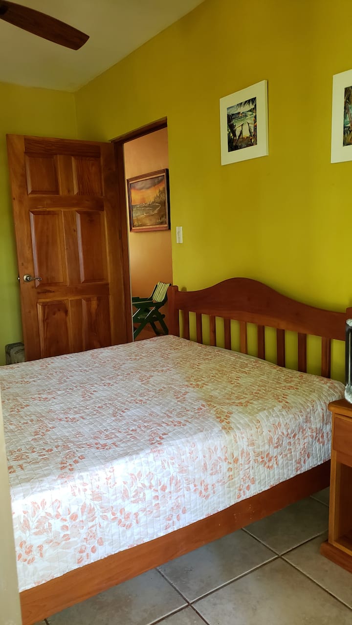 Chumba cha kulala cha ghorofani