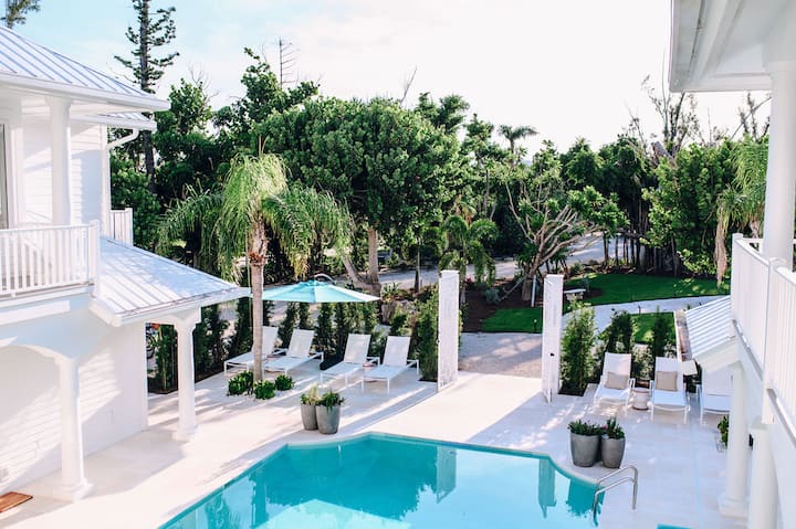 Captiva Luxury Estate 11 Bedrooms Private Villa - Captiva, FL