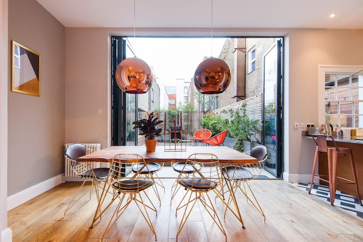 Grafton Way: A Fantastic Terraced 2 Bedroom