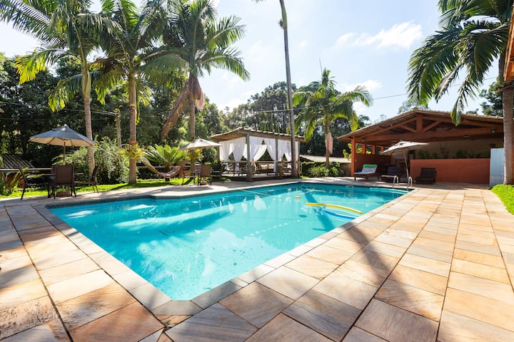 Paiol de Telha | 28 people, Swimming Pool & Leisure Facilities