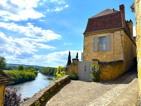 GORGEOUS VILLA & HEATED POOL & BREATHTAKING VIEWS