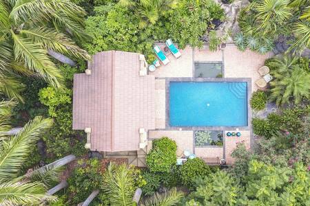 11 Main House - El Jardin de la Palapa