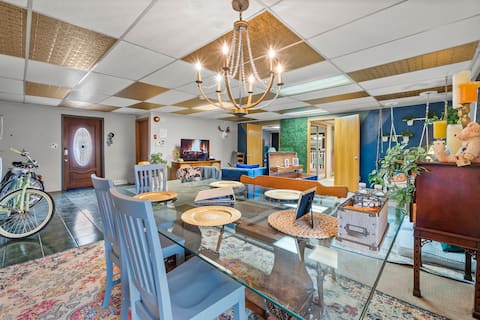 Unique Design | Walk Downtown/River | .5 mile SEMO