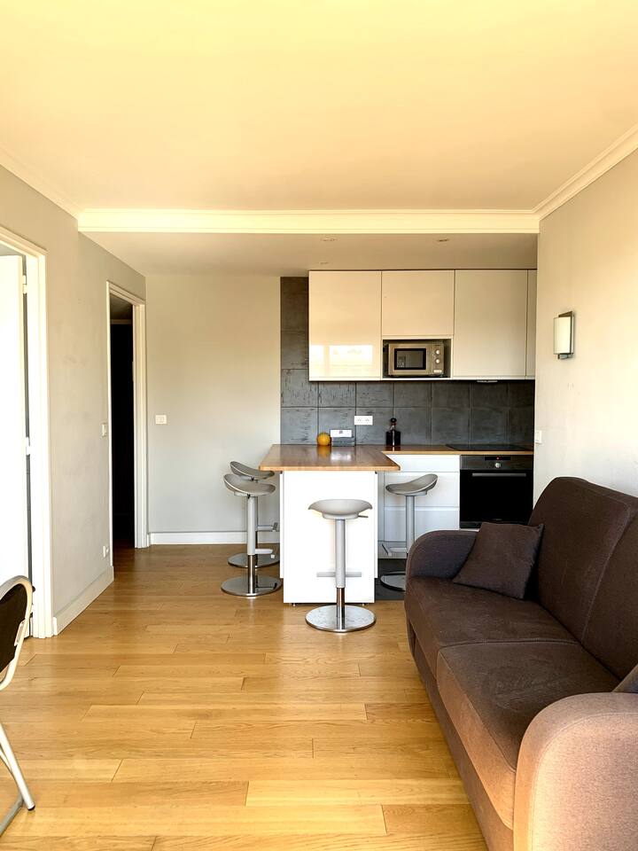 Appartement Canal St Martin Condos à louer à Paris, ÎledeFrance