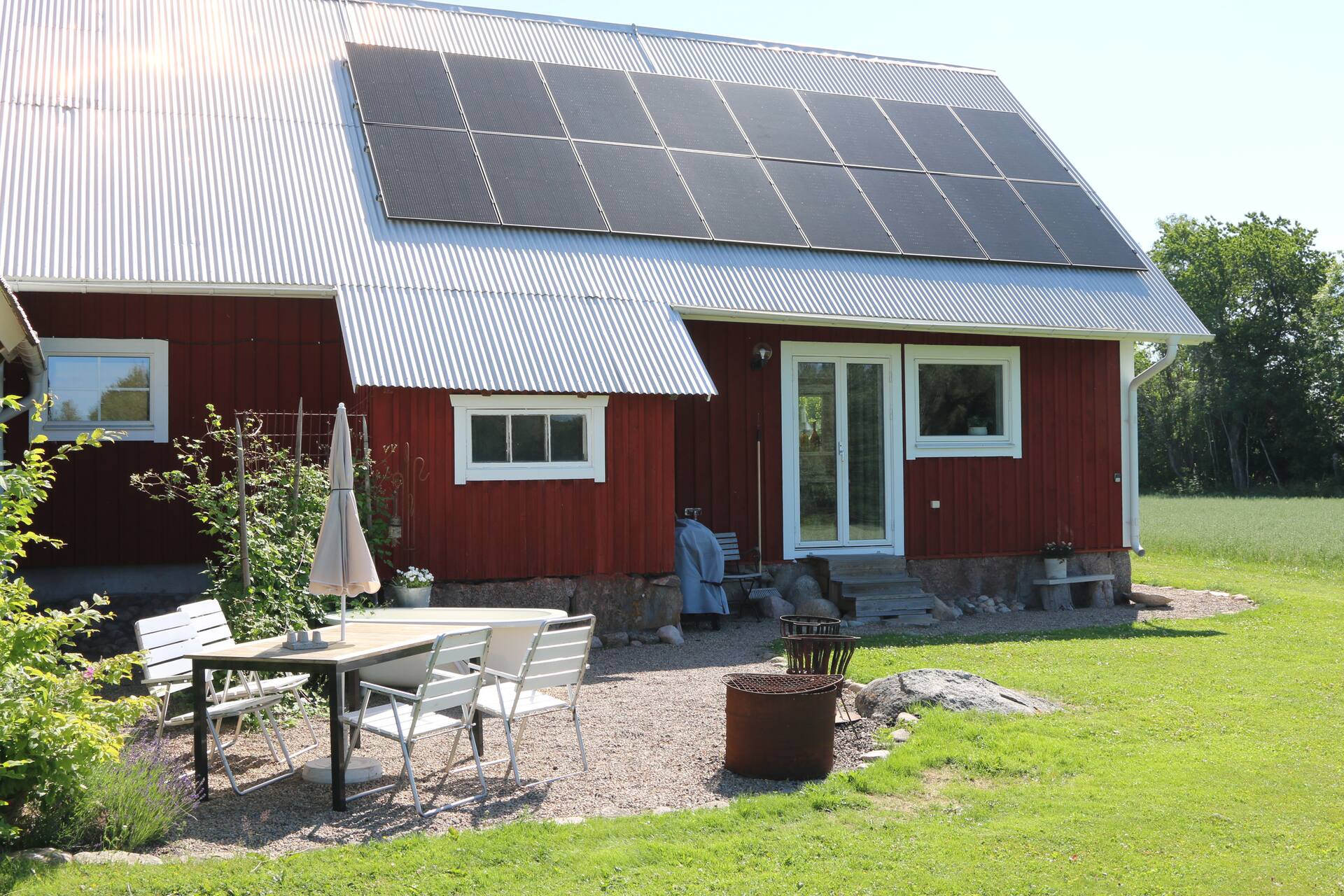 Charming and cozy accommodation with nature close by