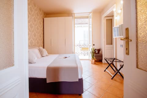 Top Airbnb: Casa Ferrero Langhe Apt.1 + parking in Alba