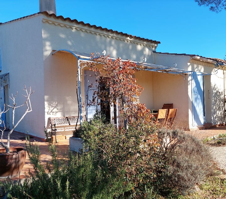 Provence/vaucluse: Jolie Petite Maison De Vacances - Lauris