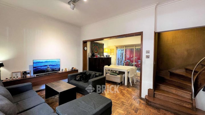 Casa reformada com 4 quartos em Palermo (Colegiales)