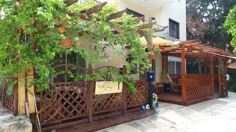 Heart for Art, Studio Apartment (Chloraka, Paphos)